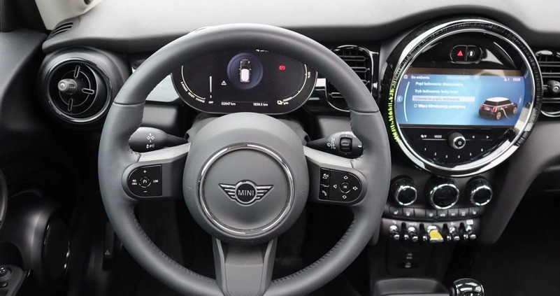 MINI Cooper S cena 139900 przebieg: 3000, rok produkcji 2023 z Brańsk małe 67